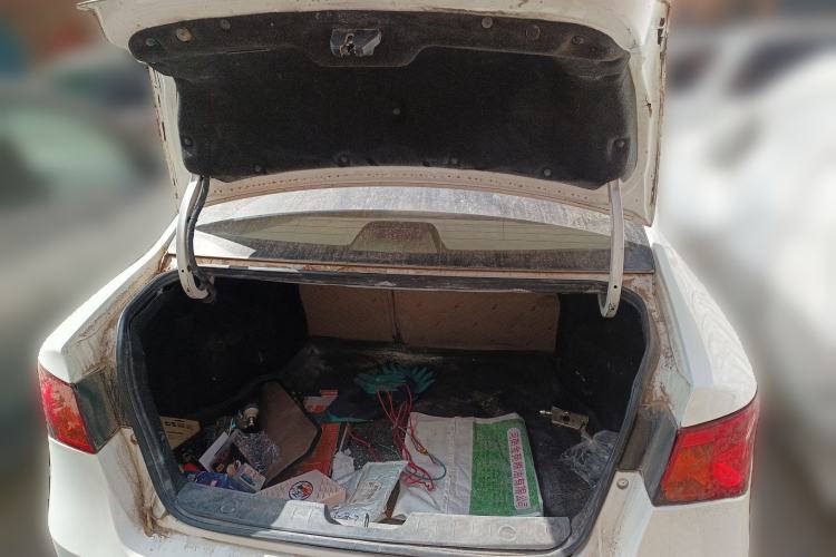 Used Roewe 350 2013 350C 1.5L Automatic Xunyue Edition