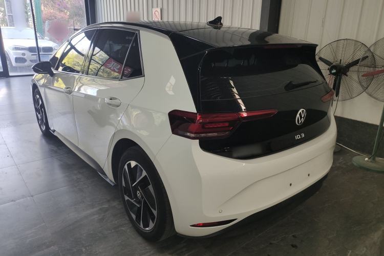Used Volkswagen ID.3 2024 Intelligent Edition Rear Left 45 Deg