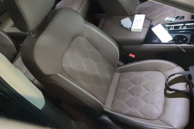 Used Volkswagen Viloran 2022 380TSI Prestige Edition
