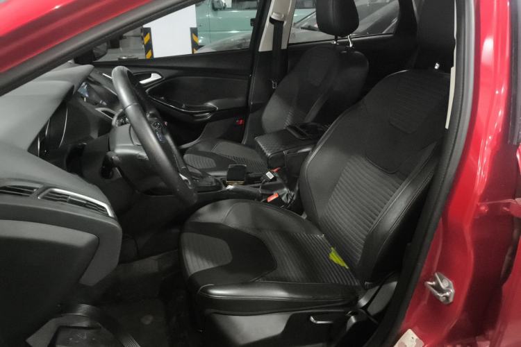 Used Ford Focus 2015 Hatchback EcoBoost 180 Automatic Elite Model
