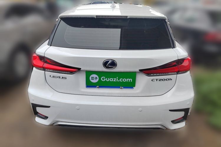 Used Lexus CT 2017 CT200h Elite Edition Two-Tone China V Standard Rear