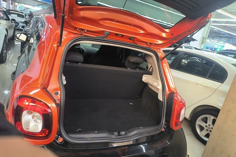 Used smart forfour 2016 1.0L 52 kW Dynamic Edition
