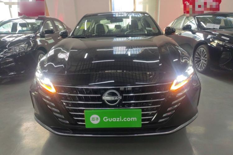 Used Nissan Teana 2025 Model 2.0L XL-TLS Enjoyment Edition
