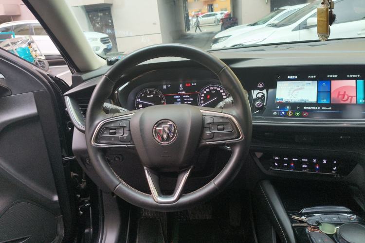Used Buick Envision 2022 Encore Plus 652T Five-Seat All-Wheel-Drive Luxury Model Steering Wheel