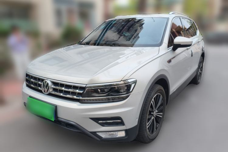 Used Volkswagen Tiguan L 2017 330TSI Automatic Two-Wheel Drive Flagship Edition