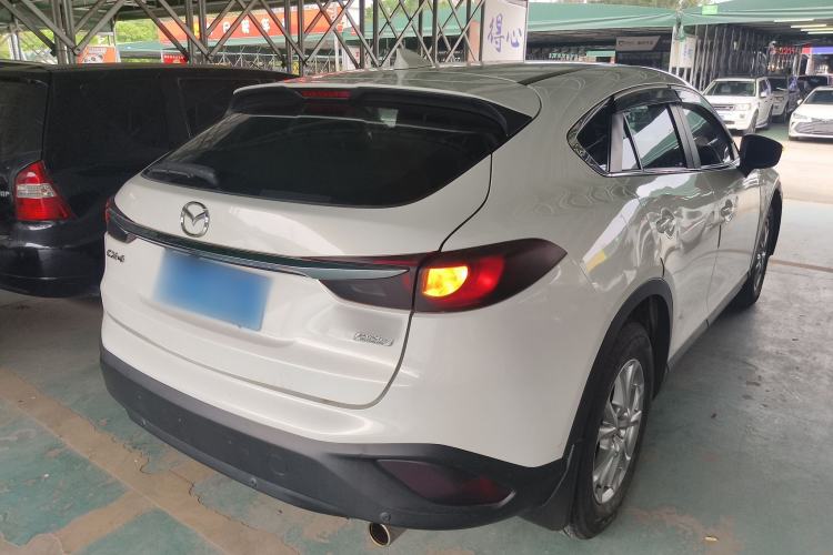 Used Mazda CX-4 2018 2.0L Automatic Two-Wheel Drive Blue Sky Dynamic Version China V Standard Rear Right 45 Deg