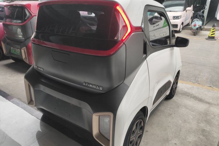 Used Baojun E200 2018 Intelligent Driving Edition Rear Right 45 Deg