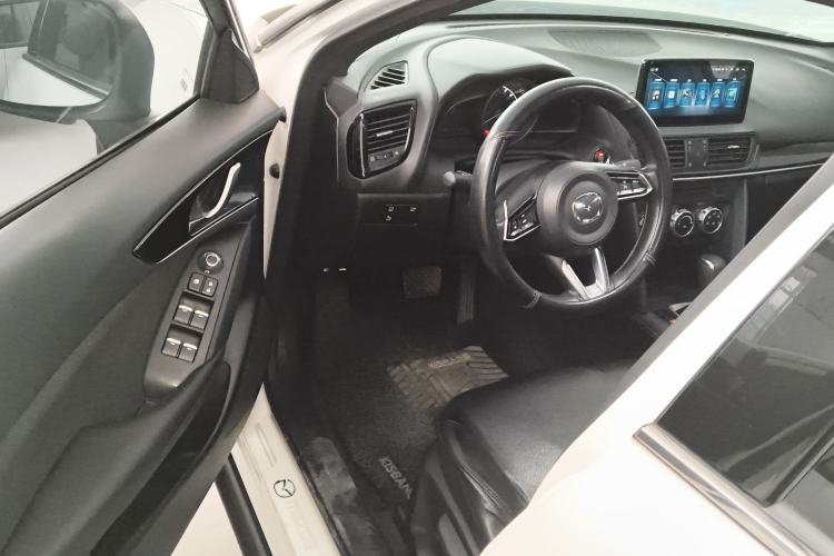 Used Mazda CX-4 2021 2.0L Automatic Two-Wheel Drive Blue Sky Dynamic Edition
