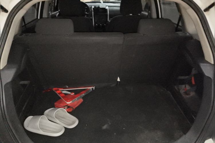 Used CHANGAN CX20 2014 1.4L IMT Sunroof Navigation Version China IV Standard