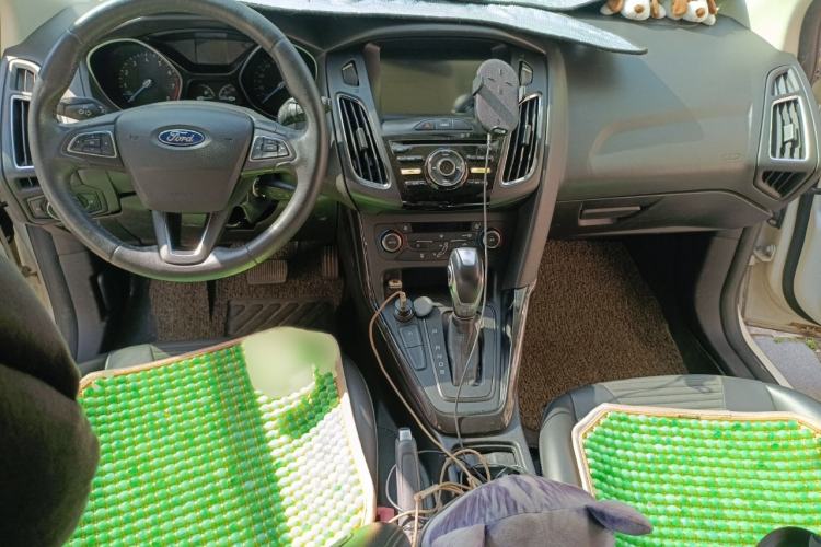 Used Ford Focus 2017 Hatchback EcoBoost 125 Automatic - Ultra-Powerful Style Edition with Smart Drive Features