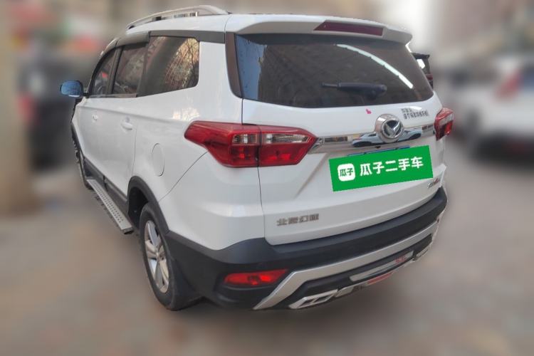 Used HYOSOW S3 2016 S3L 1.5L Manual Prestige Edition
