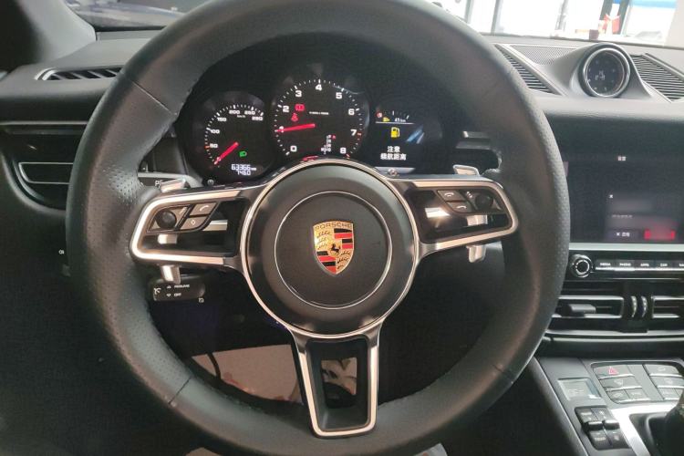 Used Porsche Macan 2018 Macan 2.0T