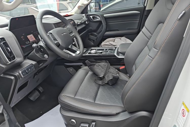 Used Haval DARGO 2022 2.0T DCT 4x4 Chinese Rural Dog Edition