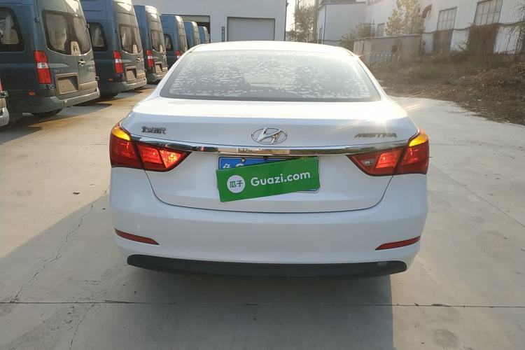 Used Hyundai Mistra 2014 1.8L Manual Comfort GL Model
