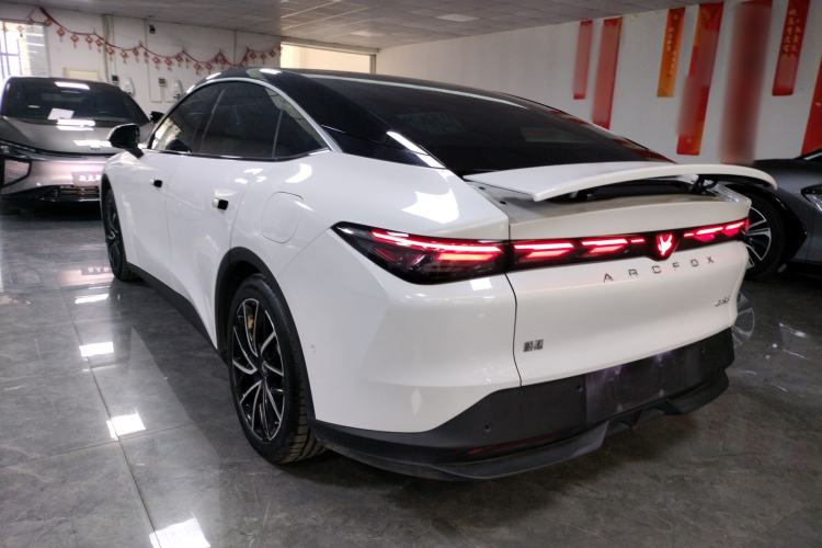 Used ARCFOX Alpha S5 2024 560MAX 185kW