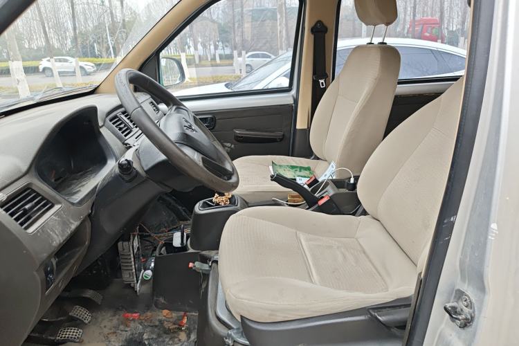 Used Wuling Rongguang S 2021 1.2L Base Model 7-Seater LSI