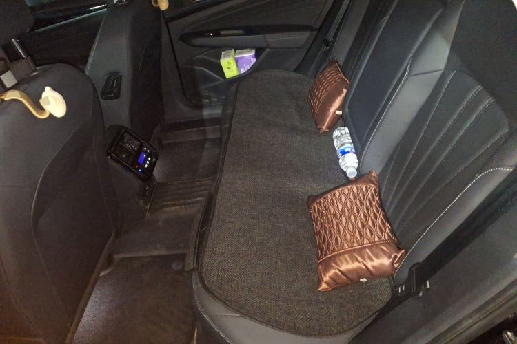 Used Volkswagen Passat 2025 Premium Version 380TSI Dragon Edition
