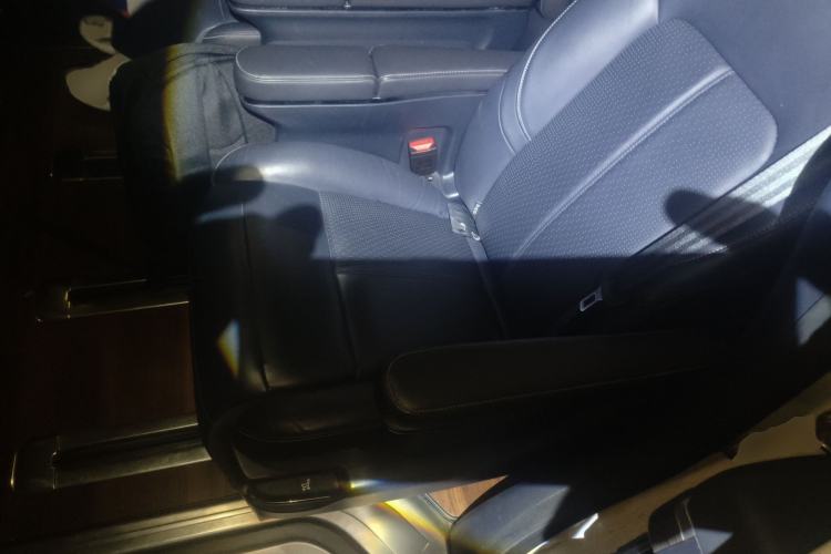 Used GAC Trumpchi M8 2021 Lingxiu Series 390T Ultimate Edition Left Rear Seat