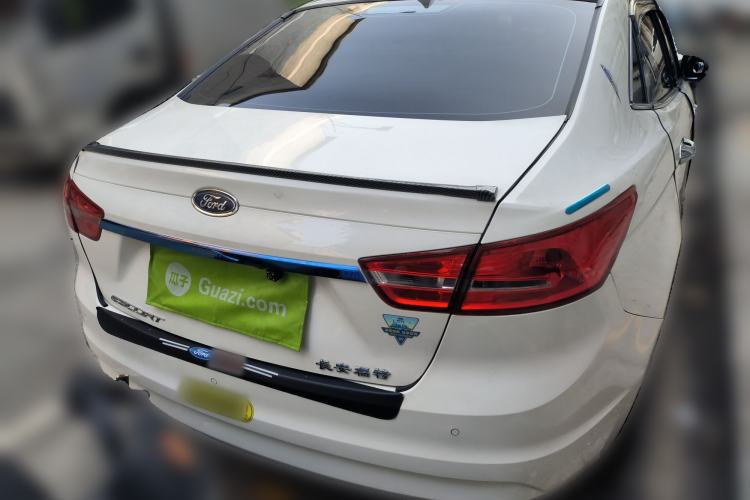 Used Ford Escort 2015 1.5L Manual Comfort Model