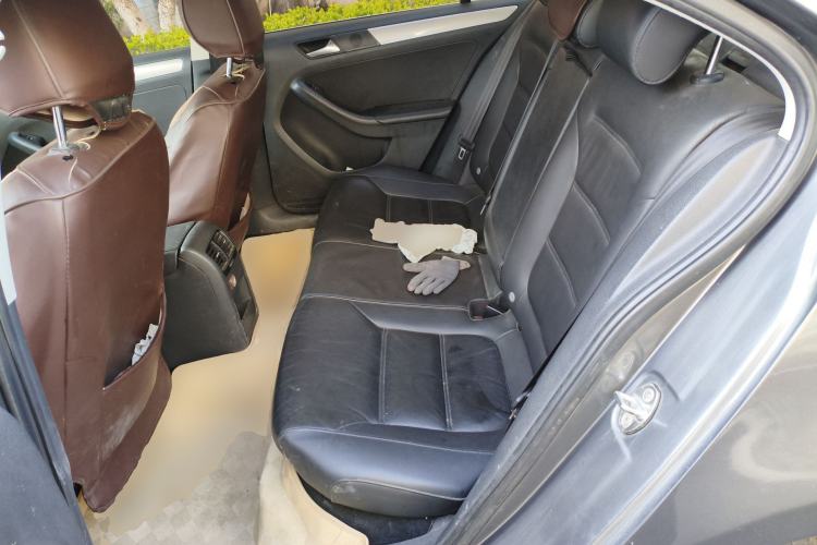 Used Volkswagen Sagitar 2014 1.6L Automatic Comfort Model
