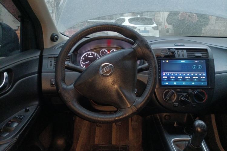 Used Nissan Tiida 2011 1.6L Manual Comfort Edition Steering Wheel