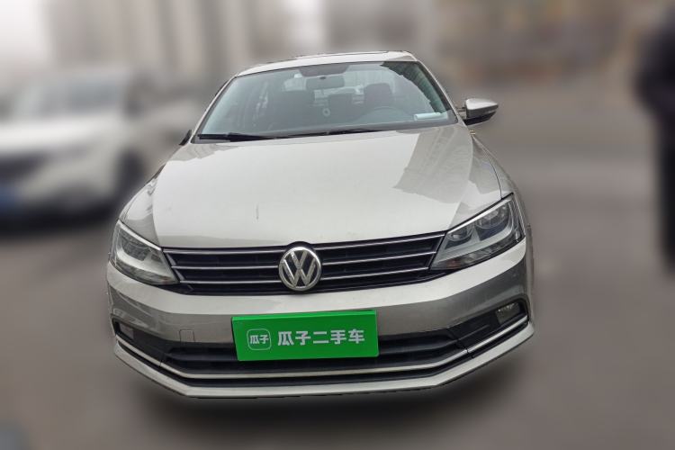 Used Volkswagen Sagitar 2017 230TSI Automatic Comfort Version