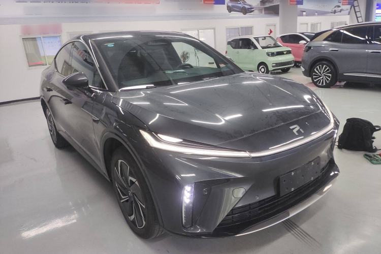 Used Rising R7 2022 Standard Advanced Version