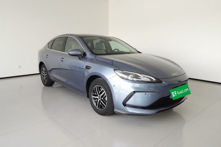 Used BYD Seal 05 DM-i 2025 DM-i Intelligent Drive 120KM Flagship Model Exterior 1