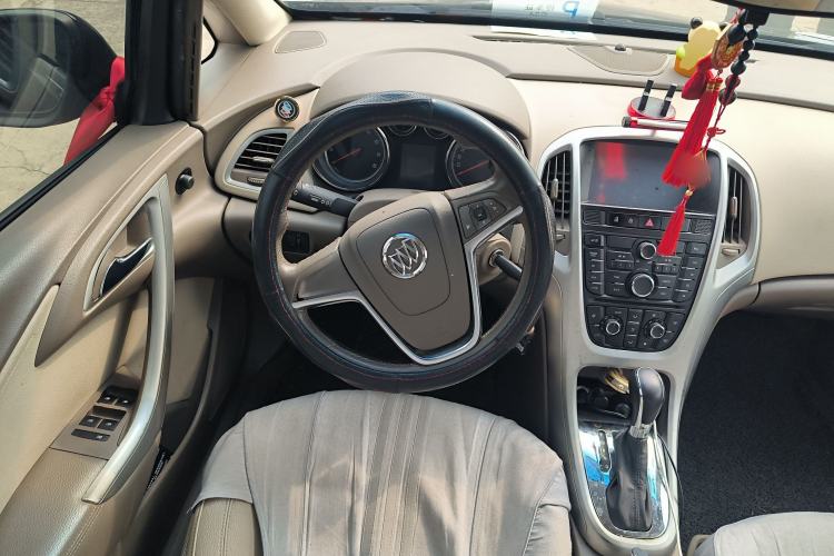 Used Buick GT 2010 GT 1.6L Automatic Fashion Edition
