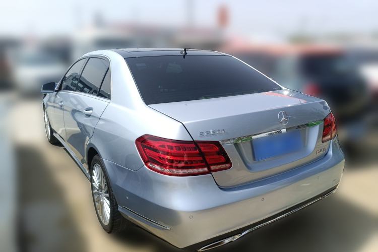 Used Mercedes-Benz E-Class 2015 E 260 L Rear Left 45 Deg