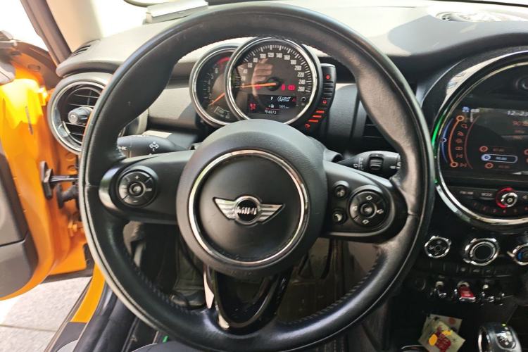 Used MINI 2016 1.2T ONE Pioneer Edition