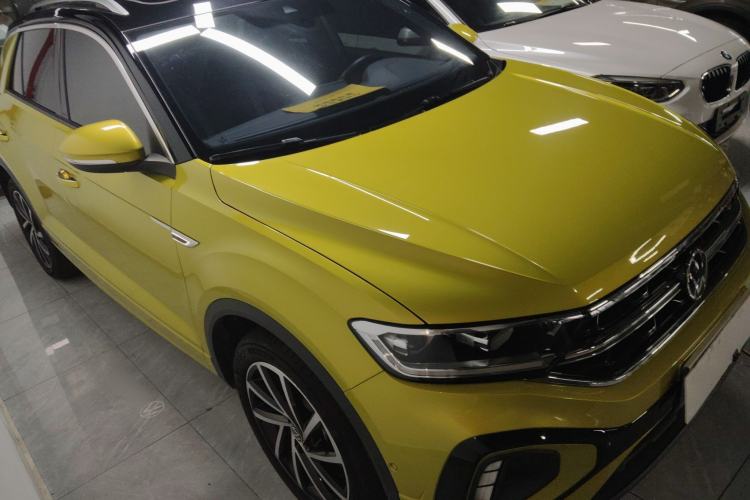 Used Volkswagen T-ROC 2023 300TSI DSG Two-Wheel Drive Starlight Edition