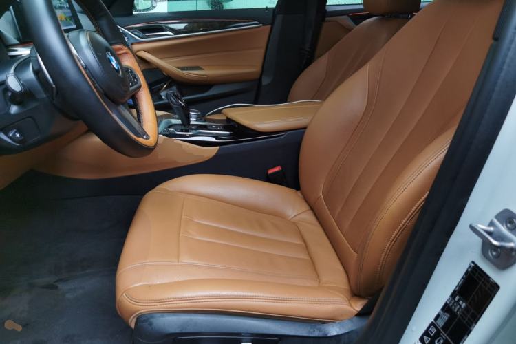 Used BMW 5 Series 2018 Facelifted 530Li xDrive M Sport Package
