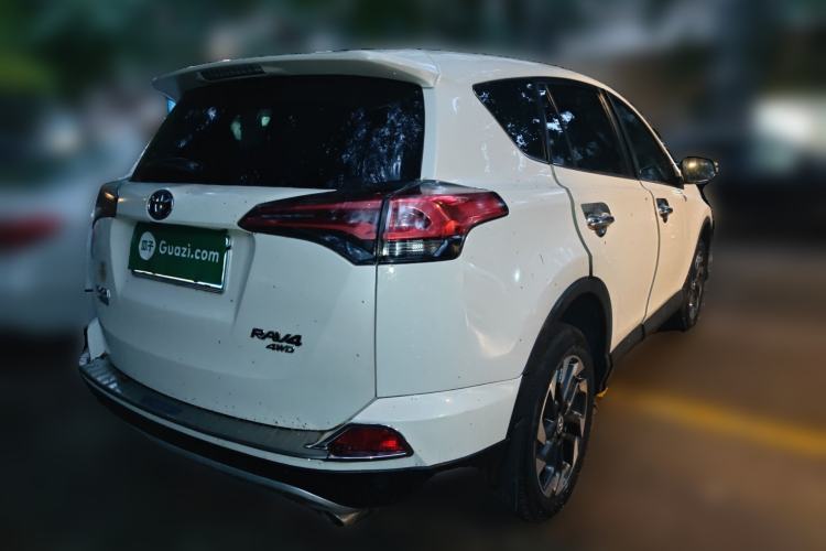 Used Toyota RAV4 2016 2.5L Automatic 4x4 Elite Edition
