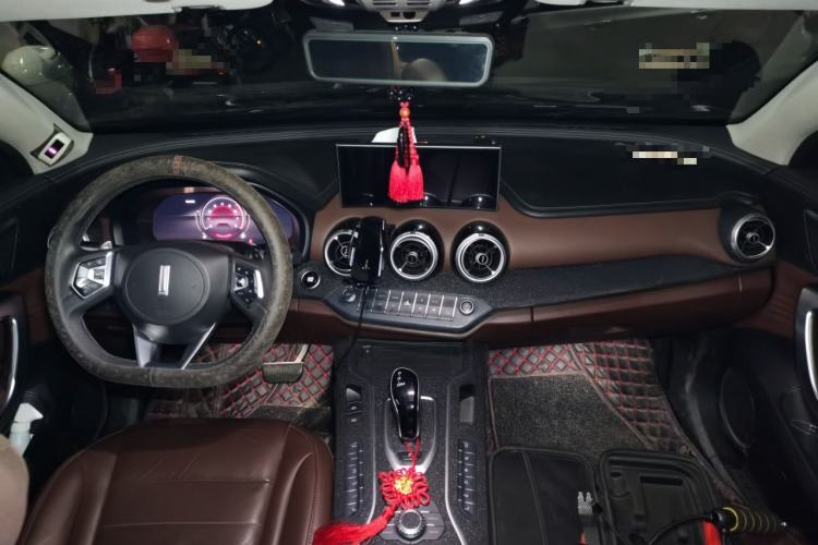 Used Wey VV7 2021 2.0T Technology Edition Center Console