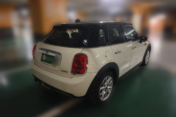 Used MINI 2015 1.5T COOPER Fun Five-Door Edition
