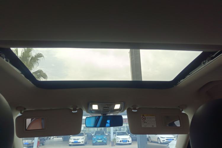 Used Geely Auto Vision X6 2016 1.3T CVT Flagship Model Headliner