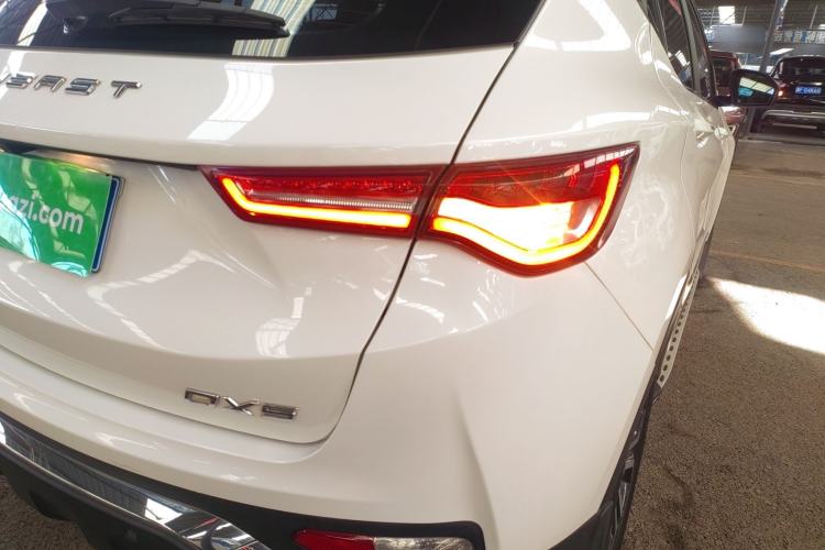 Used Soueast DX5 2019 1.5T CVT Luxury Version
