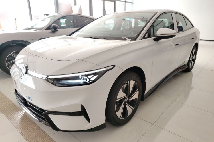 Used Volkswagen ID.7 VIZZION 2024 AIR model