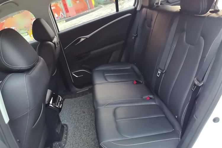 Used NETA U 2023 NETA U-Ⅱ 400 U Show Edition – Lithium Iron Phosphate
