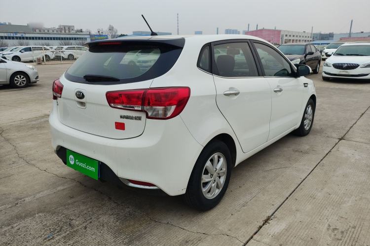 Used Kia K2 2015 Hatchback 1.4L AT GLS Cool Edition