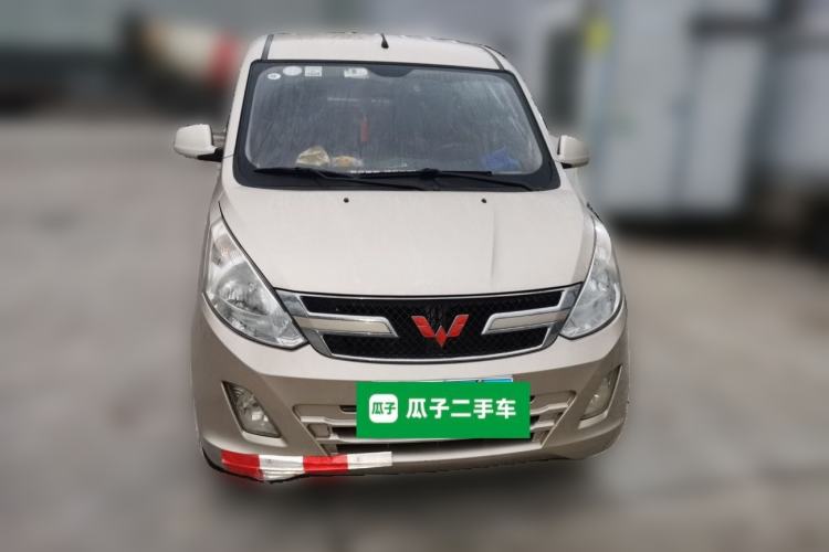 Used Wuling Rongguang V 2018 1.5L Standard Version Front