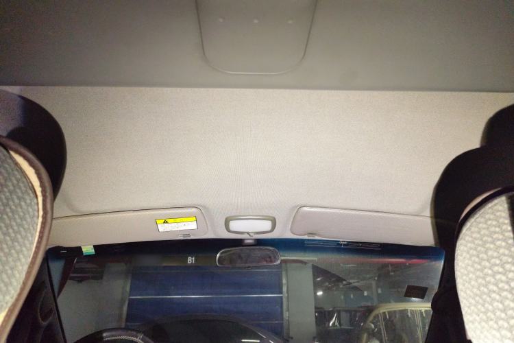 Used JAC Refine M5 2012 1.9T Diesel Manual Business Edition