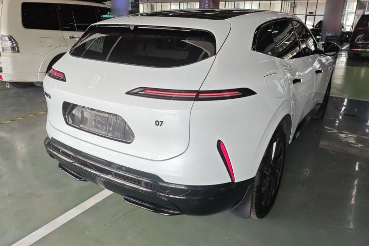 Used Avatr 07 2024 Max Extended-Range Edition Rear Right 45 Deg