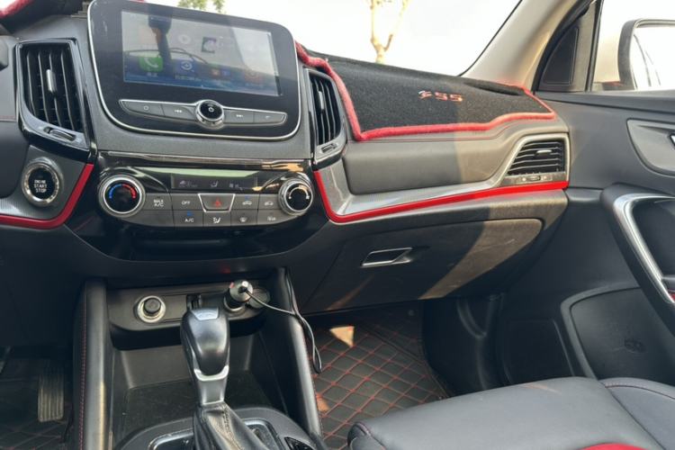 Used Changan CS55 2017 1.5T Automatic Colorful Edition