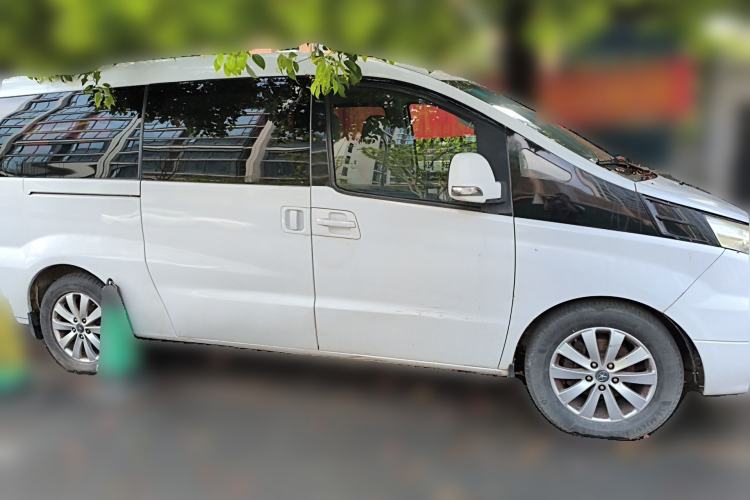 Used JAC Group Refine M5 2013 2.0T Gasoline Manual Business Edition Front Right 45 Deg