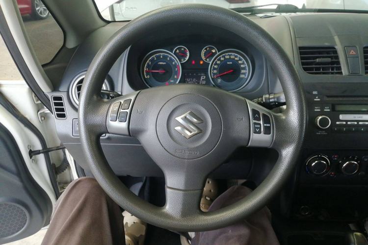 Used Suzuki SX4 2013 1.6L Automatic CoolRide Model
