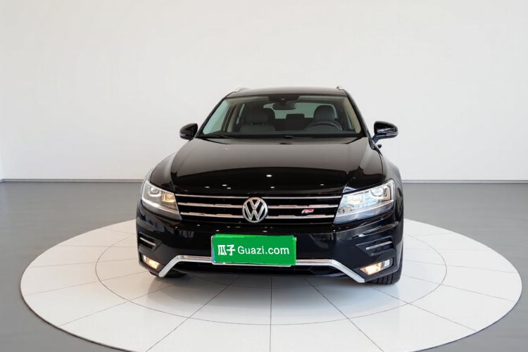 Used Volkswagen Tiguan L 2020 330TSI Automatic Two-Wheel Drive Panoramic Comfort Edition China VI Standard
