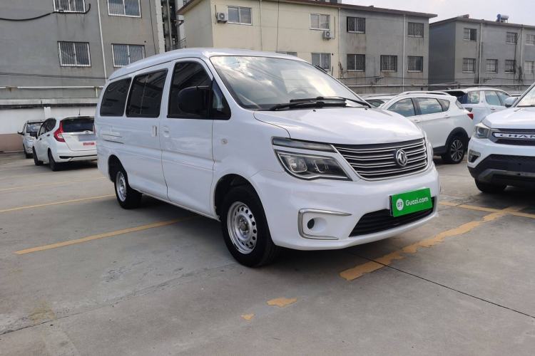 Used FORTHING Lingzhi 2019 M5L 1.6L 7-Seater Base Model China VI Standard
