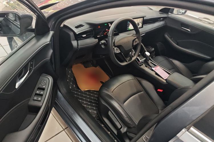 Used Roewe i5 2023 1.5L CVT Luxury Edition